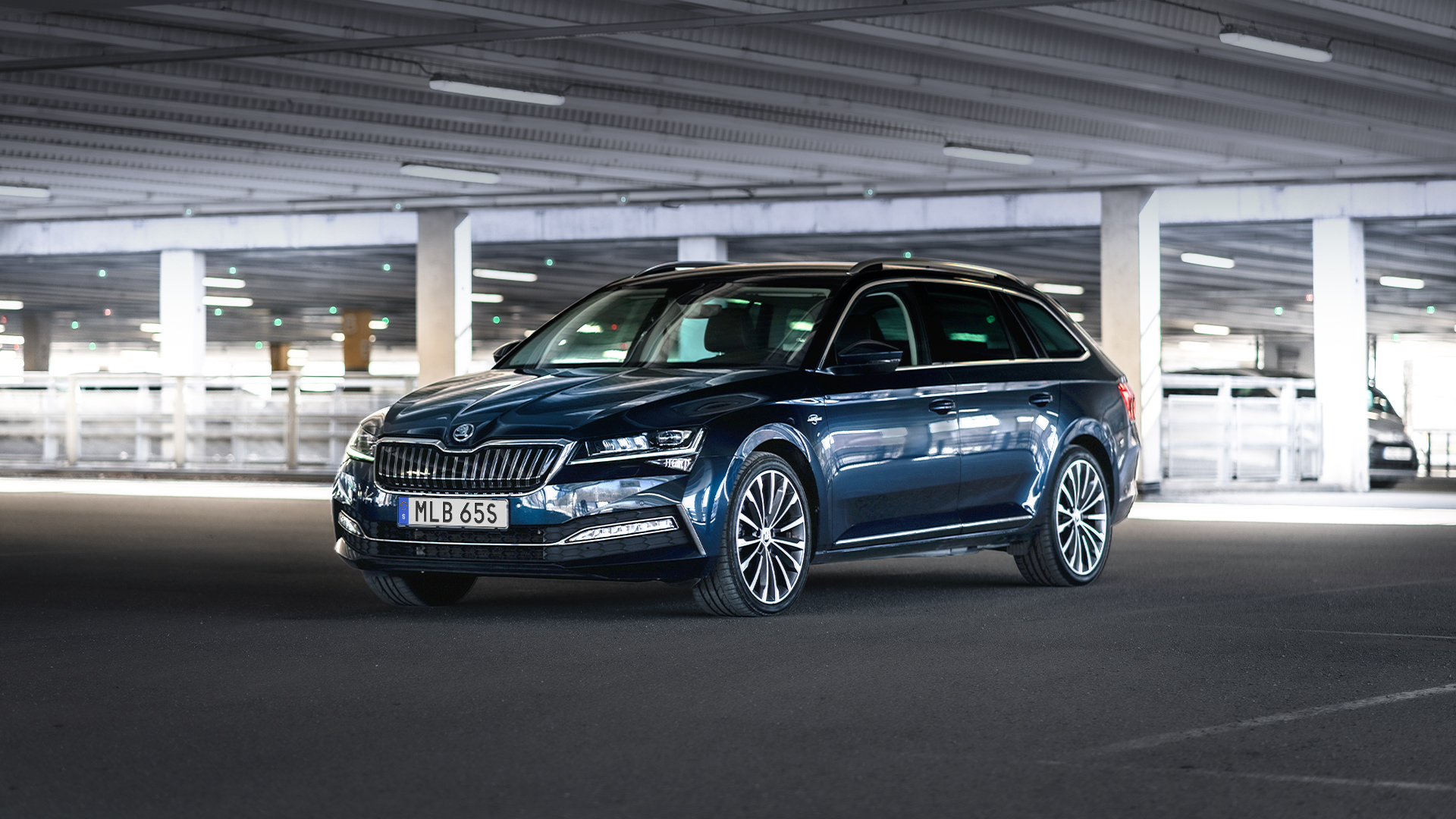 Gammal Skoda Superb