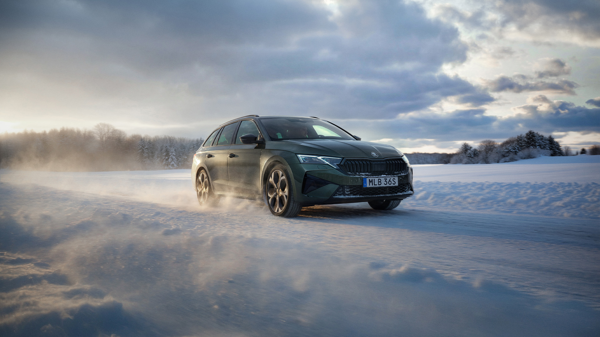 Skoda Octavia i vinterlanskap