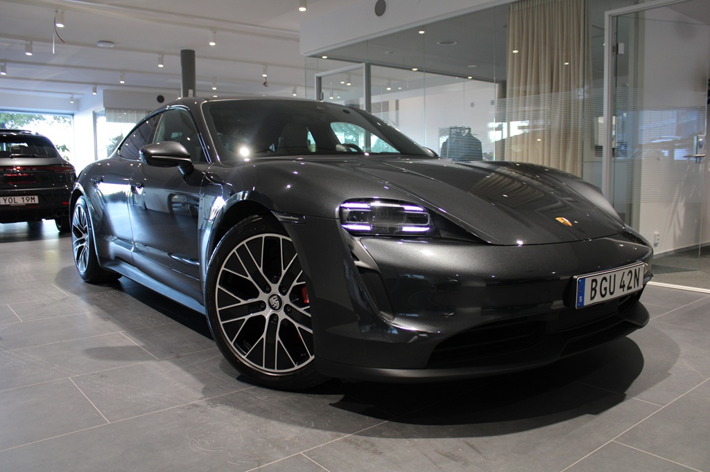 Porsche Taycan