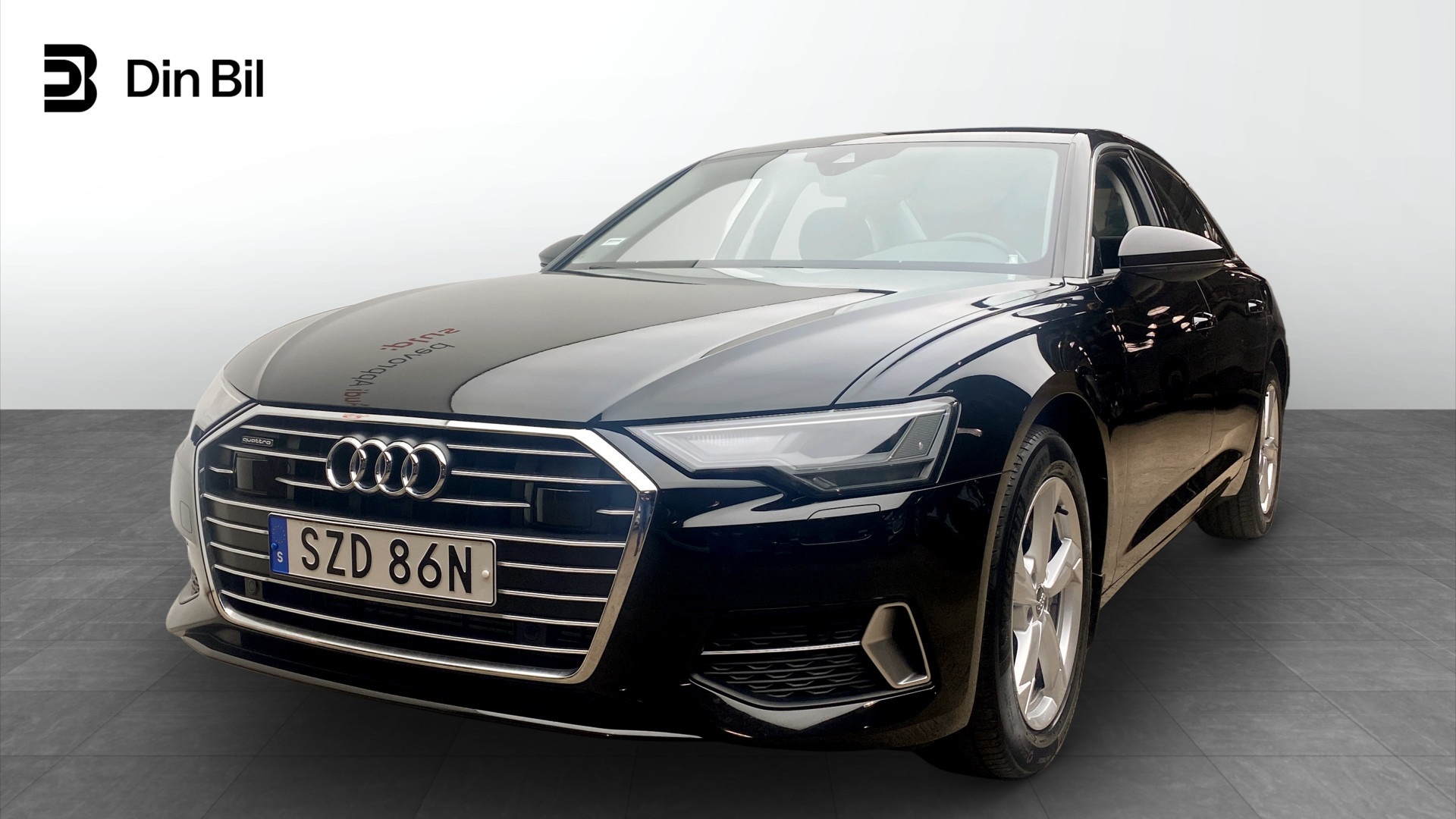 Audi A6 Sedan
